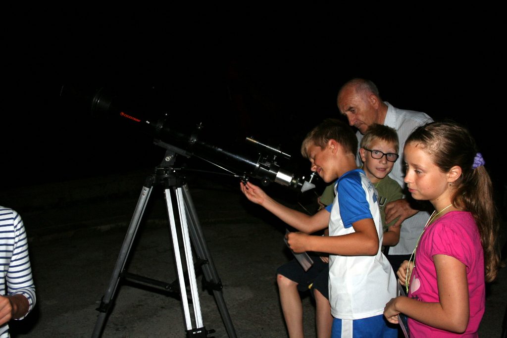 2016_08_19_lj_sk_astro_1
