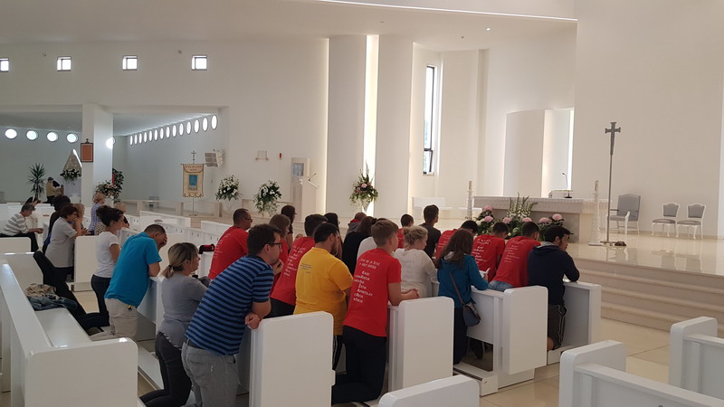 25_20160806_183906-800