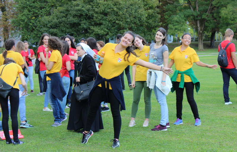 080_160917-krizari-333r