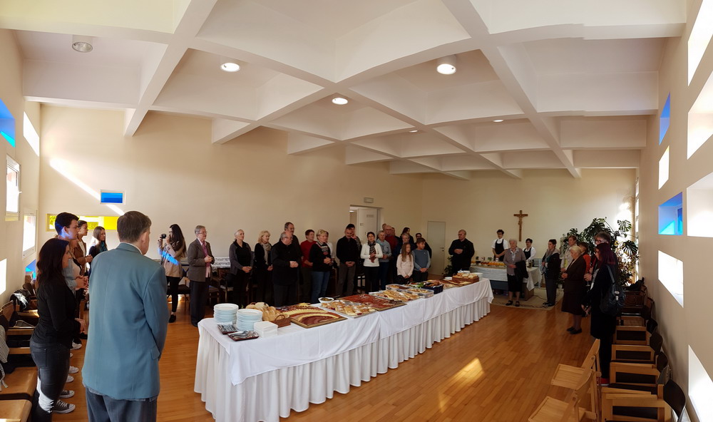 a008_20161008_1510092