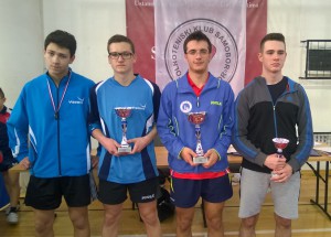 prvi s lijeva Grigor, treći Kristijan