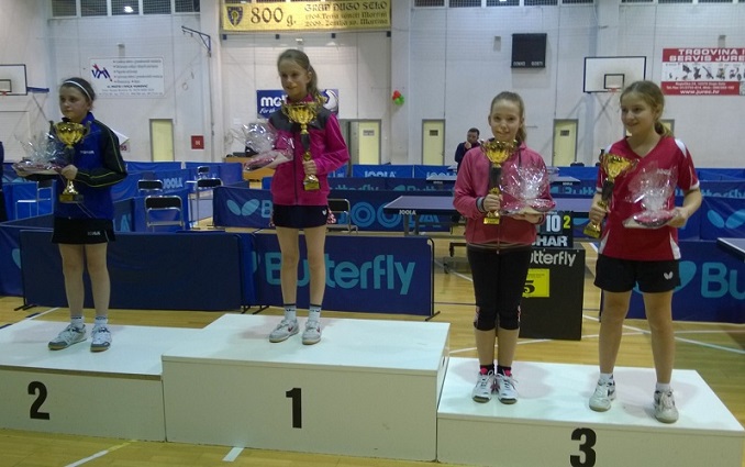 40. memorijal Đuro Dubenik Lucija Krnić drug s desna