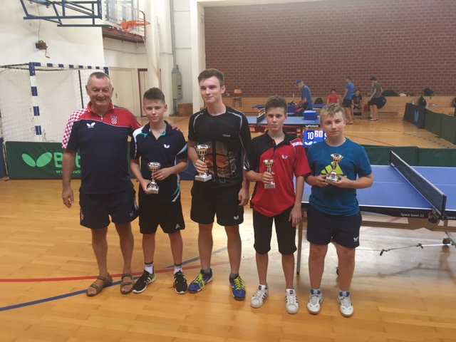 lnd predsjednik HSTS Z. Pospiš, P. Znika, Kramarić, A. Milohanović i L. Šantek - 8. kupa Grada Paga juniori